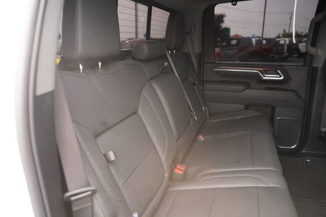 2025 GMC Sierra 2500HD 4WD Crew Cab Standard Bed SLT