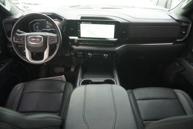 2025 GMC Sierra 2500HD 4WD Crew Cab Standard Bed SLT