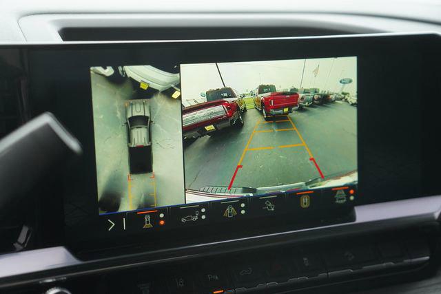 2025 GMC Sierra 2500HD 4WD Crew Cab Standard Bed SLT