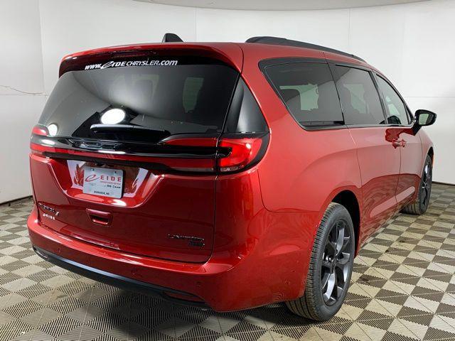 2027 Chrysler Pacifica PACIFICA LIMITED AWD