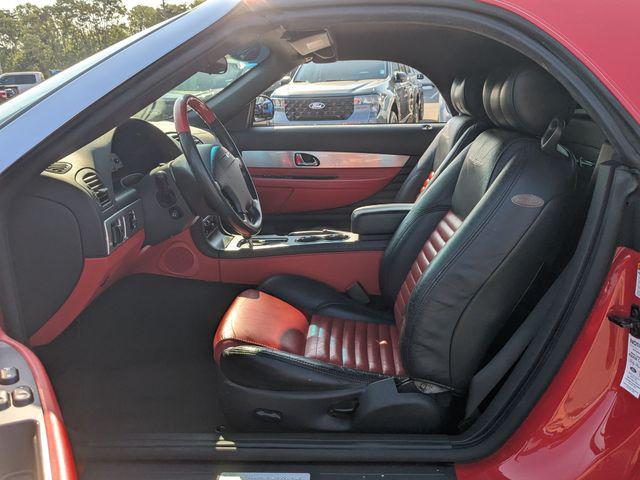 2002 Ford Thunderbird Base