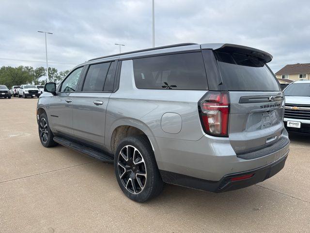 2024 Chevrolet Suburban 4WD RST