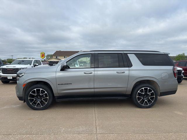2024 Chevrolet Suburban 4WD RST