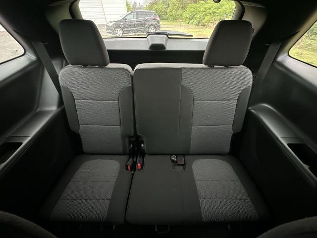 2023 Chevrolet Traverse AWD LT Cloth