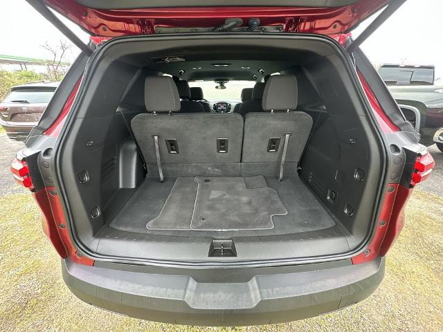 2023 Chevrolet Traverse AWD LT Cloth