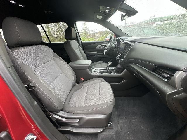 2023 Chevrolet Traverse AWD LT Cloth