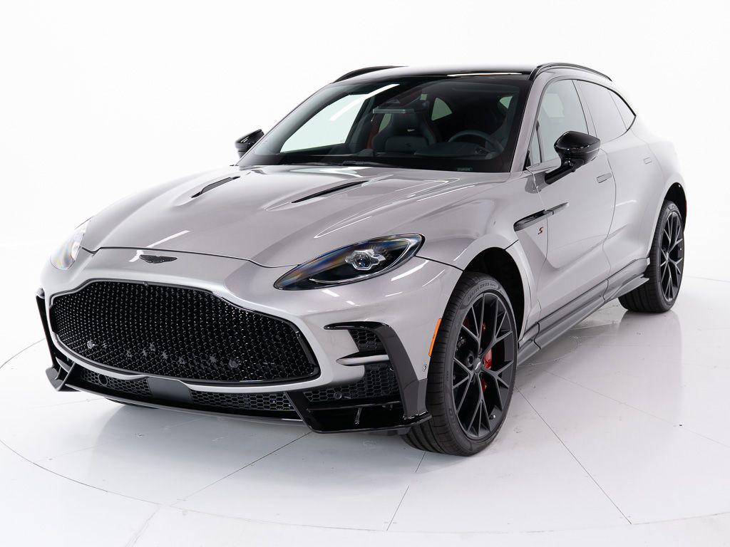 2026 Aston Martin DBX 4.0 V8 S AWD's photo