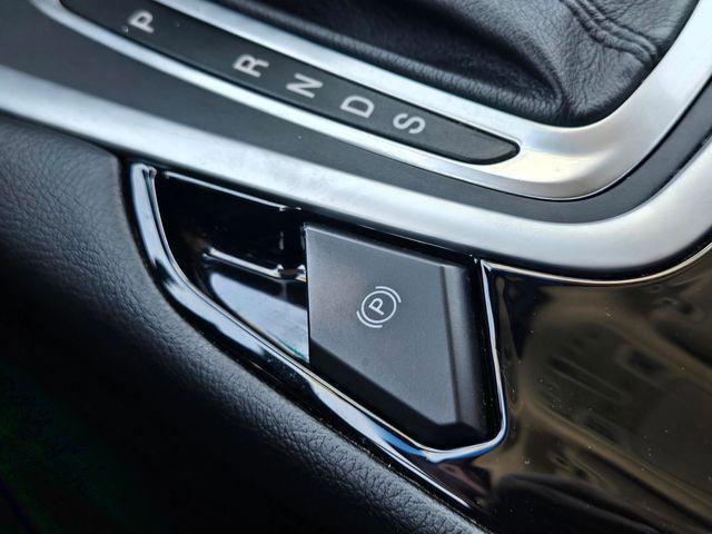 2018 Ford Edge Sport