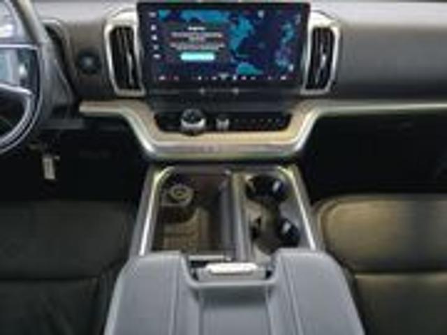 2025 Ford Expedition Platinum MAX