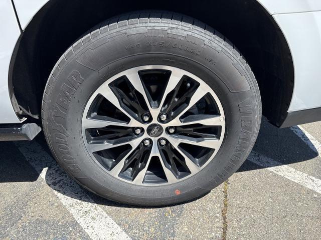 2025 Ford Expedition Platinum MAX
