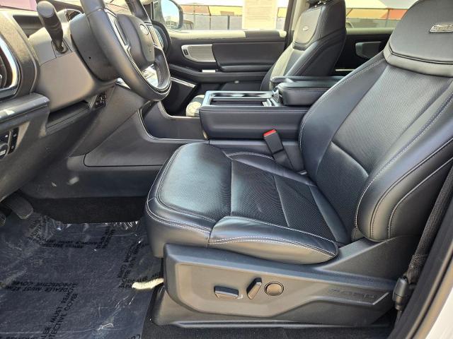 2025 Ford Expedition Platinum MAX