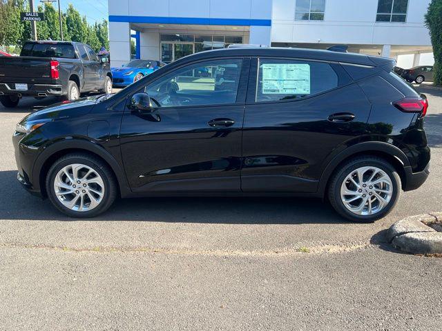 2027 Chevrolet Bolt LT FWD