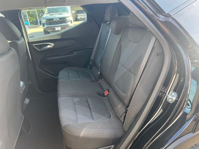 2027 Chevrolet Bolt LT FWD