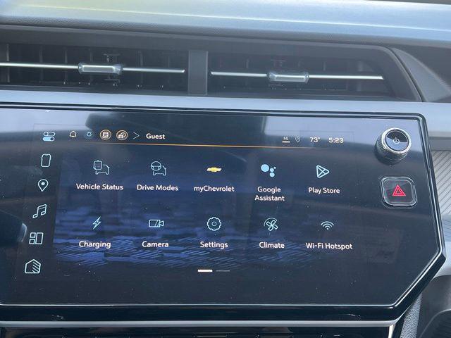 2027 Chevrolet Bolt LT FWD
