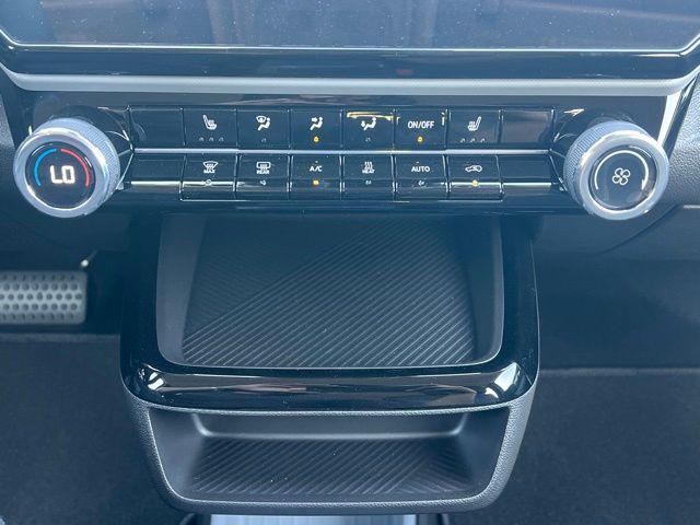 2027 Chevrolet Bolt LT FWD