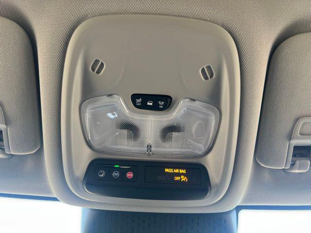 2027 Chevrolet Bolt LT FWD