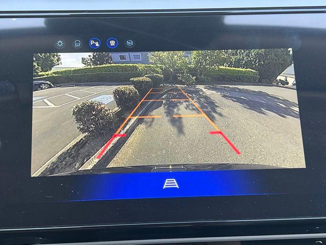2027 Chevrolet Bolt LT FWD