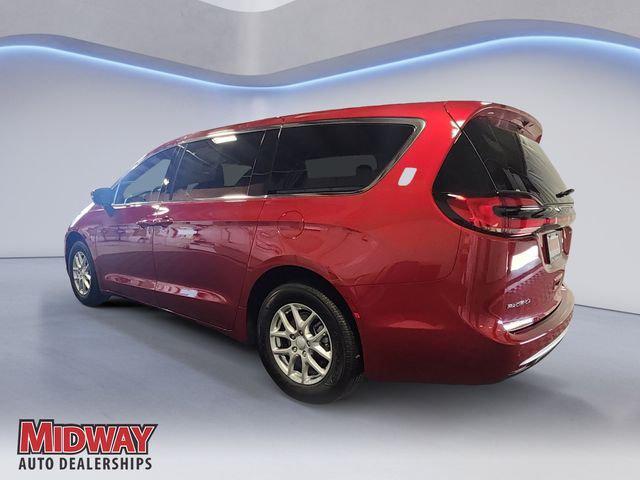 2027 Chrysler Pacifica PACIFICA SELECT