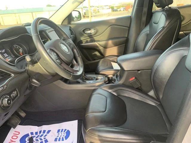 2019 Jeep Cherokee Latitude Plus FWD