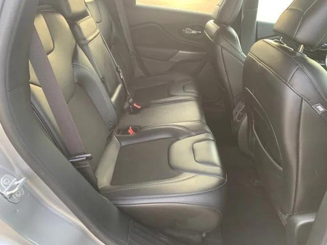 2019 Jeep Cherokee Latitude Plus FWD