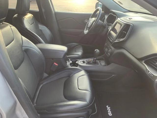 2019 Jeep Cherokee Latitude Plus FWD