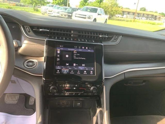 2023 Jeep Grand Cherokee Altitude 4x4