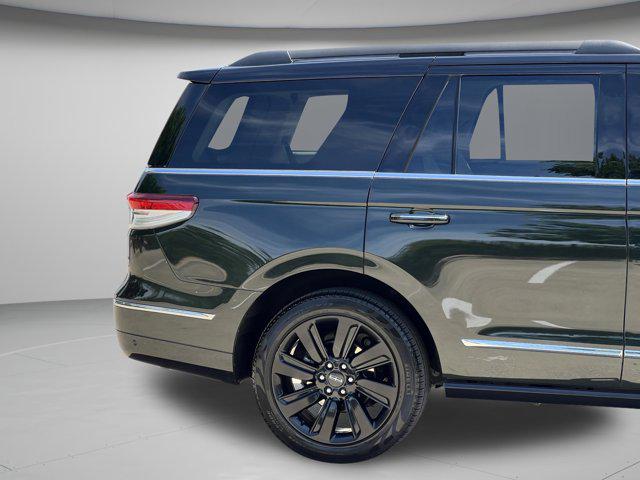 2023 Lincoln Navigator Black Label