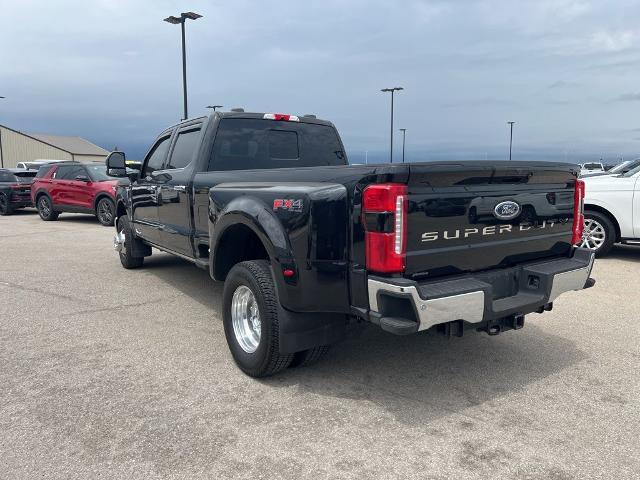 2025 Ford F-350 LARIAT
