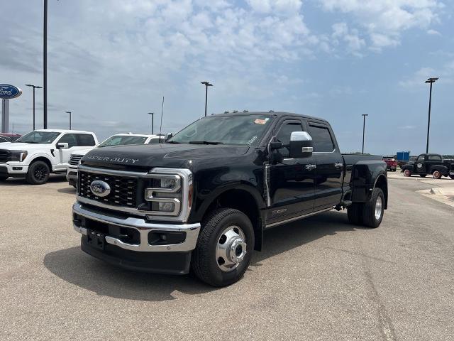 2025 Ford F-350 LARIAT