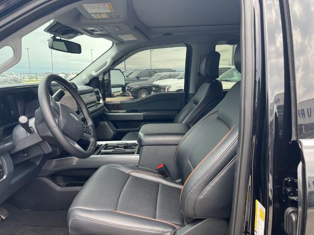 2025 Ford F-350 LARIAT