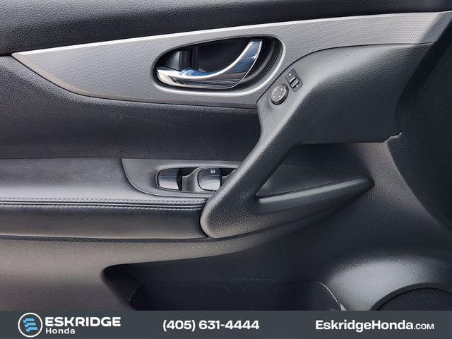 2020 Nissan Rogue Sport SL