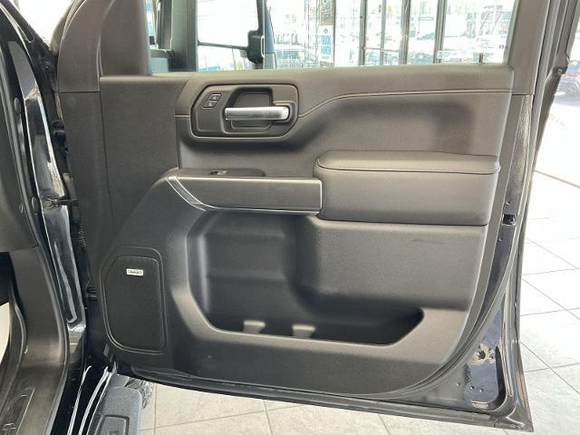 2022 GMC Sierra 3500HD 4WD Crew Cab Standard Bed AT4