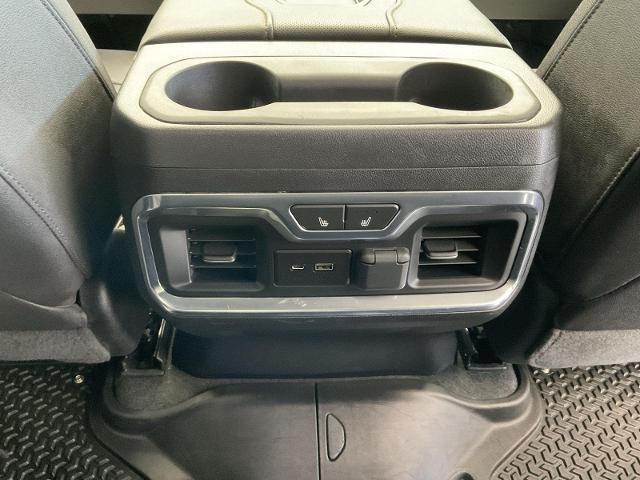 2022 GMC Sierra 3500HD 4WD Crew Cab Standard Bed AT4
