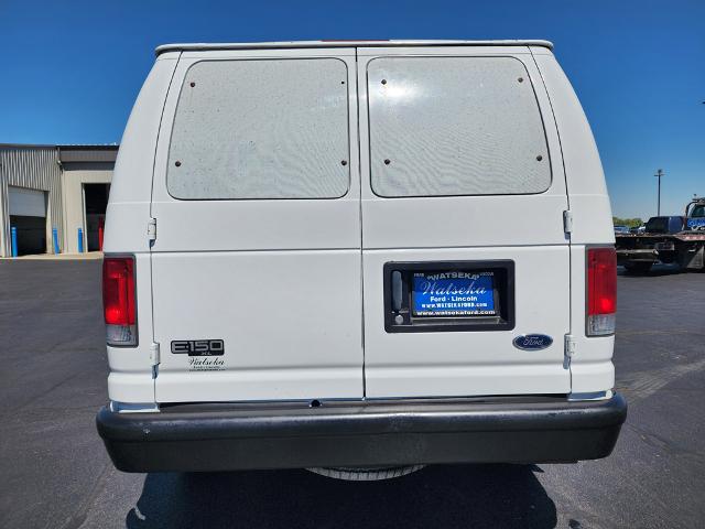 2001 Ford E-150 Unknown