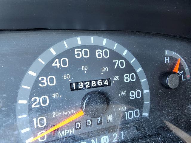 2001 Ford E-150 Unknown
