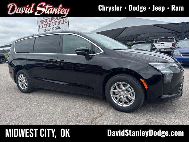 2027 Chrysler Pacifica PACIFICA SELECT