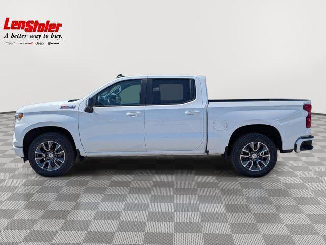 2022 Chevrolet Silverado 1500 4WD Crew Cab Short Bed RST