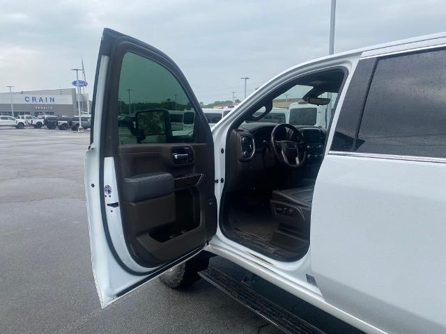 2023 GMC Sierra 2500HD 4WD Crew Cab Standard Bed Denali