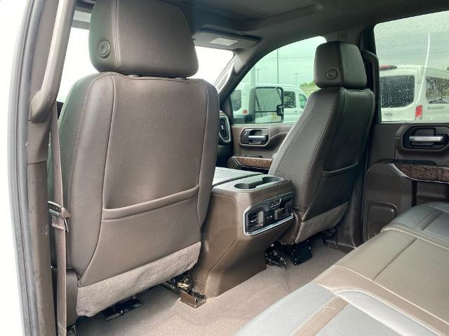 2023 GMC Sierra 2500HD 4WD Crew Cab Standard Bed Denali