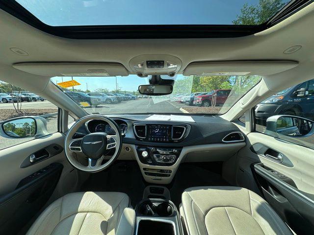 2020 Chrysler Pacifica Hybrid Limited 2020 Chrysler Pacifica Hybrid Limited