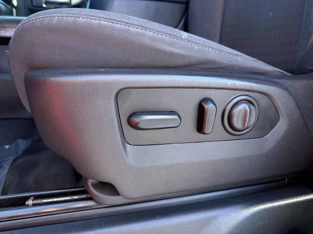 2021 Chevrolet Silverado 1500 4WD Crew Cab Short Bed RST
