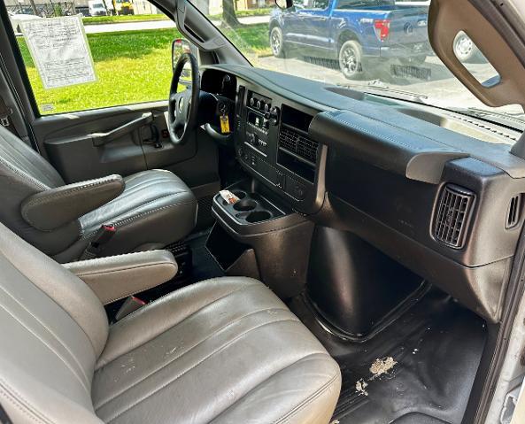2017 Chevrolet Express Work Van