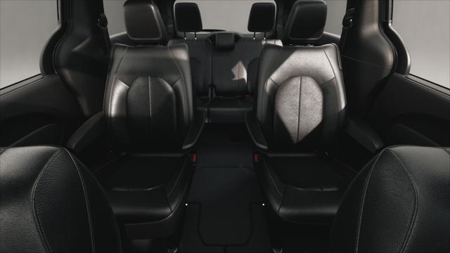 2027 Chrysler Pacifica PACIFICA SELECT AWD