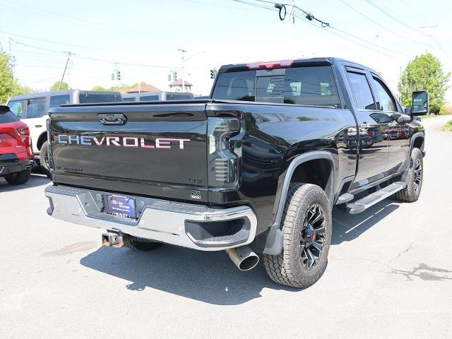 2022 Chevrolet Silverado 2500HD 4WD Crew Cab Standard Bed LTZ