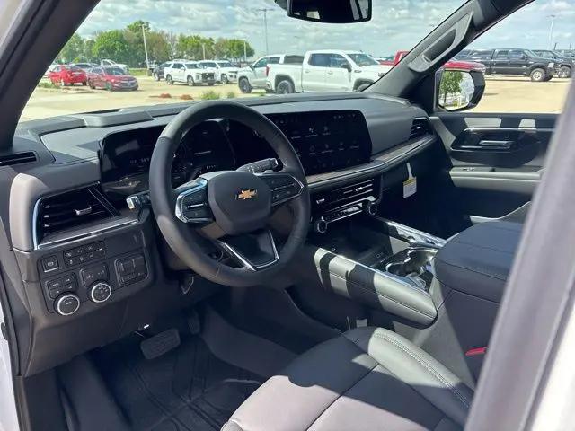 2026 Chevrolet Suburban LT, 4WD