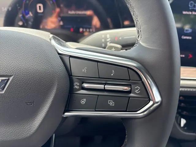 2026 Chevrolet Suburban LT, 4WD
