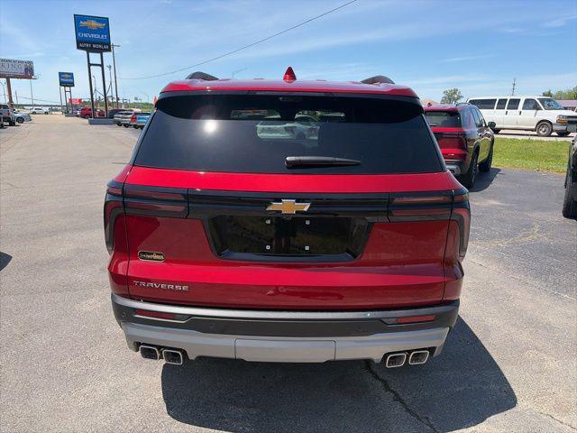 2026 Chevrolet Traverse FWD LT