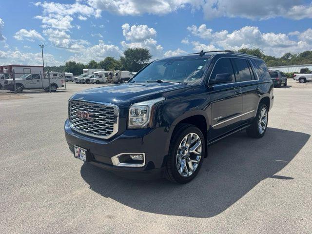 2018 GMC Yukon Denali for sale in Davenport, IA