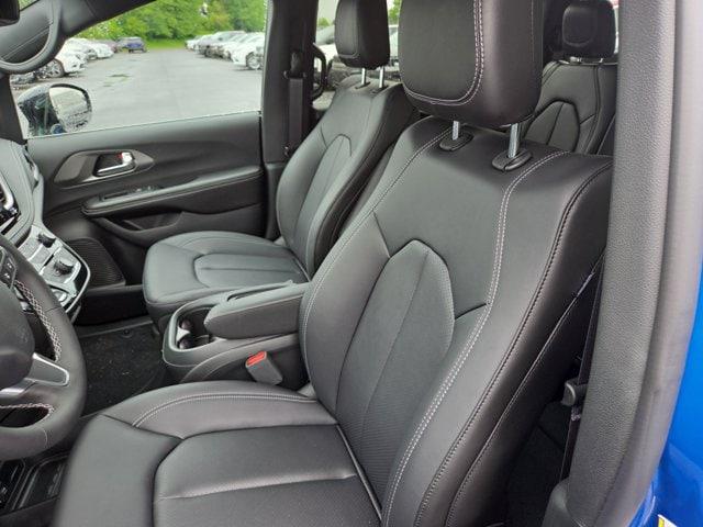 2027 Chrysler Pacifica PACIFICA SELECT 2027 Chrysler Pacifica PACIFICA SELECT