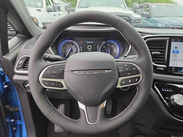 2027 Chrysler Pacifica PACIFICA SELECT 2027 Chrysler Pacifica PACIFICA SELECT